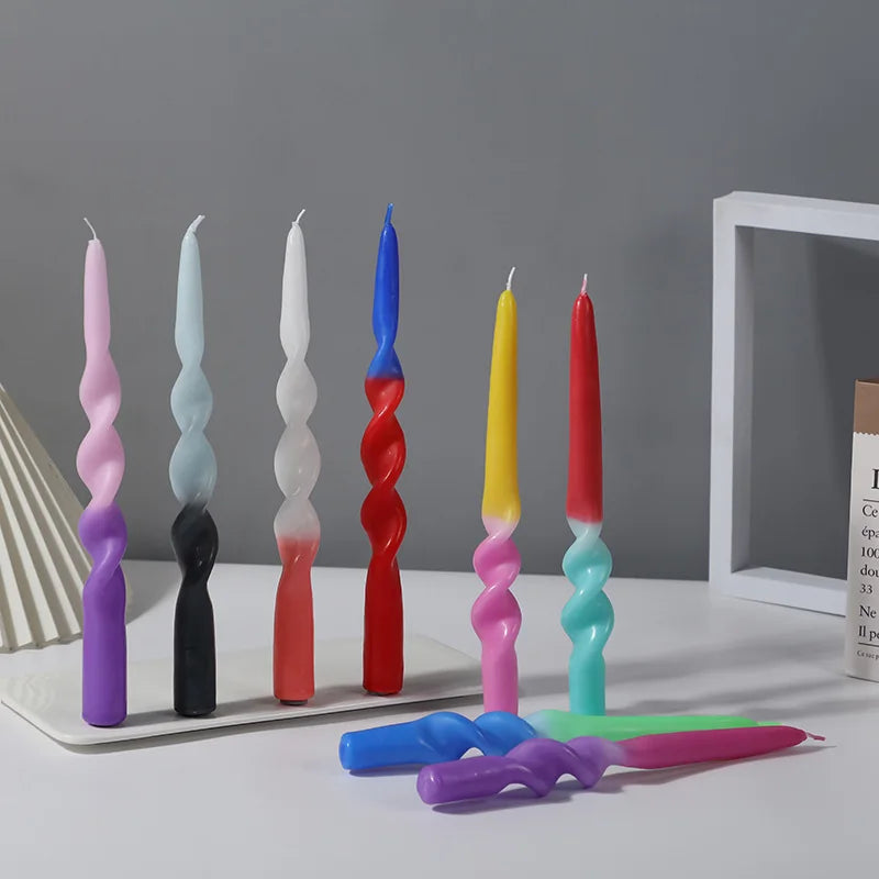 Color Twist Candle Set - Image 3